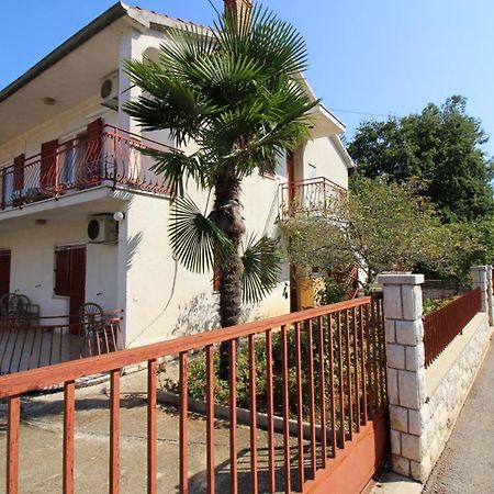 Apartments Franjo Near Center بوريتش المظهر الخارجي الصورة